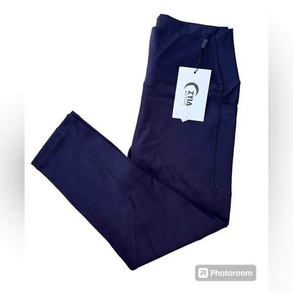 ZYIA Navy Pocket Brilliant Hi-Rise Capri 20” (8-10) NWT 5096 - Picture 12 of 14